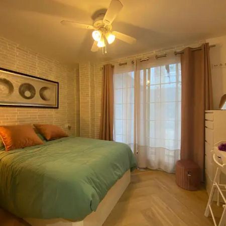 precioso apartamento funcional Sevilla Exterior foto